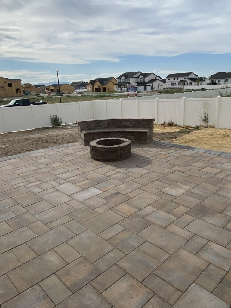 Concrete & Hardscape Contractor in Mantua, Utah hardscape and concrete project by EC Hardscape & Concrete